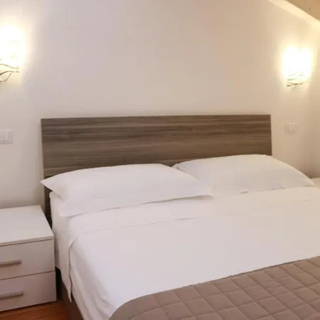 Locazione Turistica Aquila 3 *