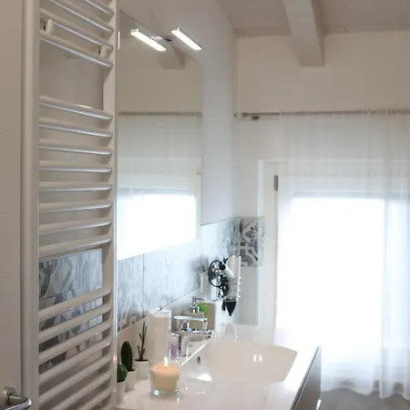 公寓 Locazione Turistica Aquila 3 维罗纳