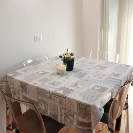 Locazione Turistica Aquila 3 公寓 *